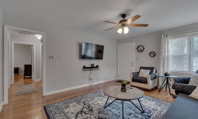 Durham Apartment | The Duke Parloma Downtown