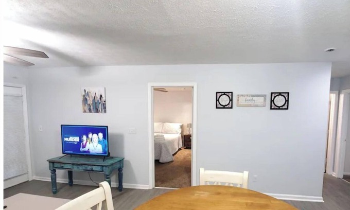 Anderson Apartment | The Duodelight. Spacious and functional.