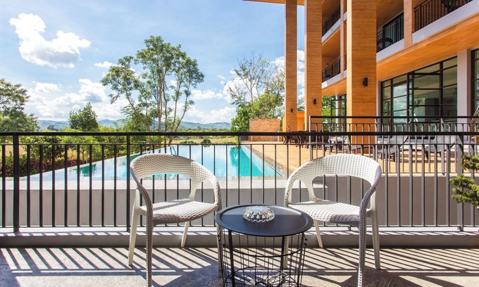 Pak Chong Hotel | The Earth Anthioch Khao Yai