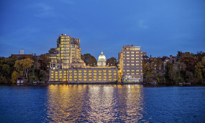 Madison Hotel | The Edgewater
