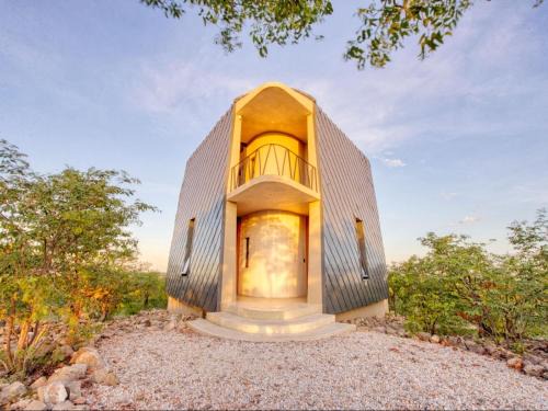 Okaukuejo Villa | The Ekipa