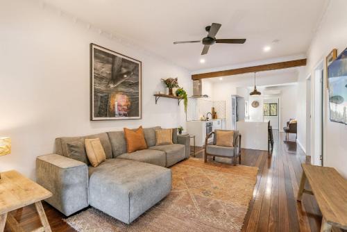Yamba House | The Elks - Pet Friendly Home in Town