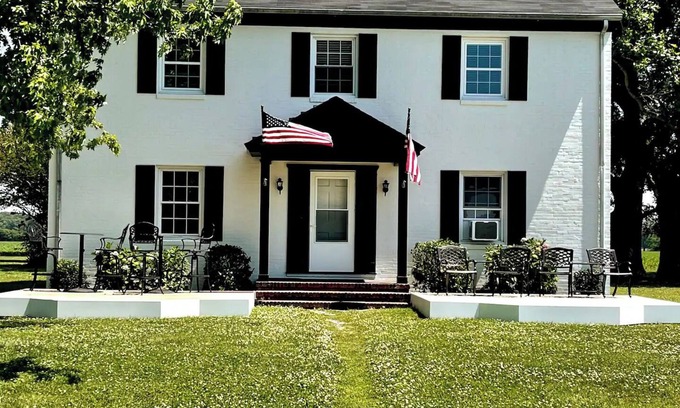 Unionville House | The Farm House at Hunting Creek
