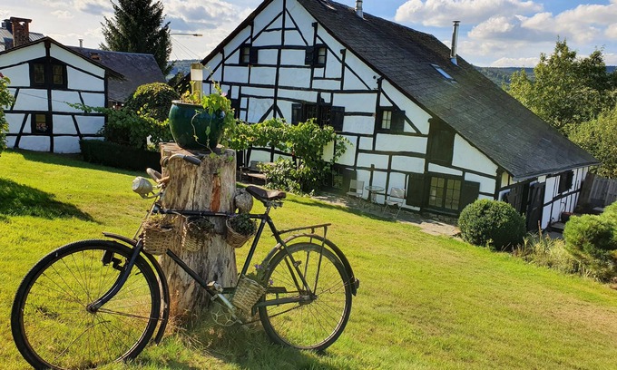 Stoumont House | The Farm House