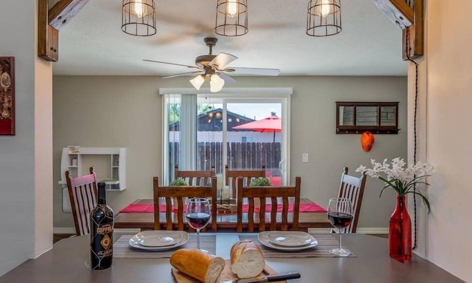 West Bench House | The Farmhouse by Host Boise - Pet Friendly Home and Garage near Fairgrounds