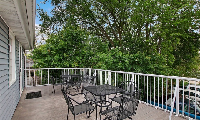 Lake Geneva Apartment | The Flats of Lake Geneva- Suites 1 and 2- Rent two neighboring suites in the heart of town!