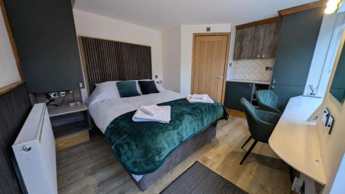 Muston Apartment | The Frankie Suite