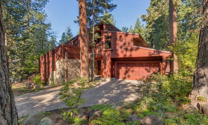 Incline Village House | The Frontier - Incline Village - TLUXP