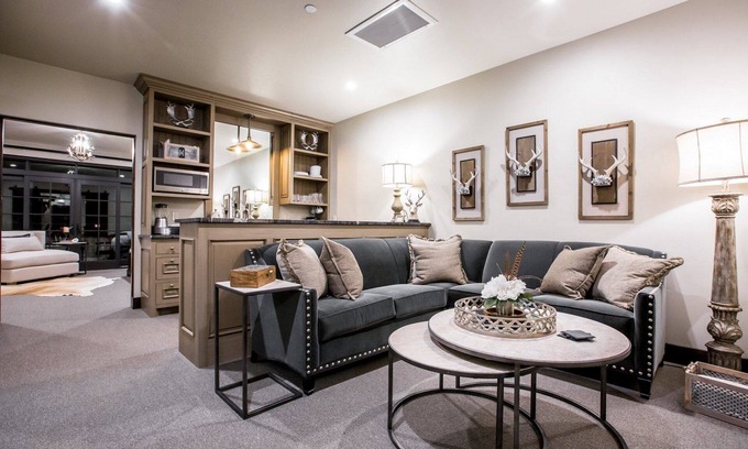 Whitefish Condo | The Galleries Lodging Downtown Whitefish Suite 201 | 1 Bed, 1 Bath