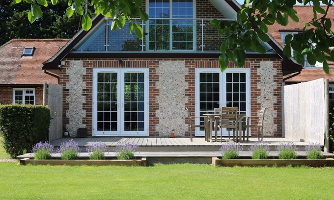 Aldingbourne Cottage | The Garden Room At Flintstone Cottages Near Chichester Goodwood Sleeps 2/4