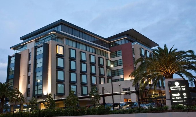 Mayfield Hotel | The Gateway Inn, Newcastle