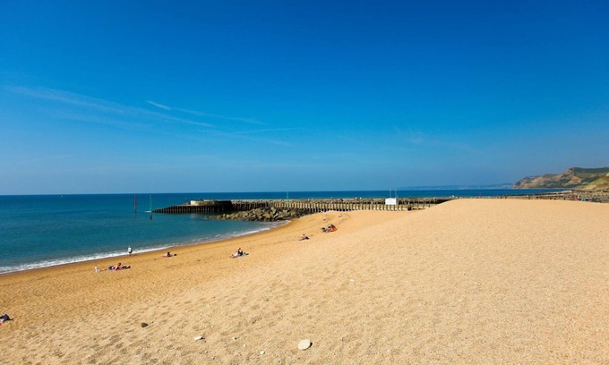 West Bay Hotel | The George