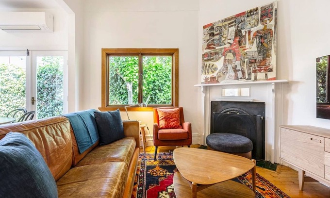 St Kilda House | The Georgian Classic Comfort in St Kildas Heart