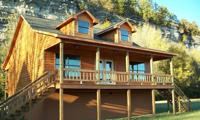 Calico Rock Cabin | The Get Away Cabin (Cabin 2)