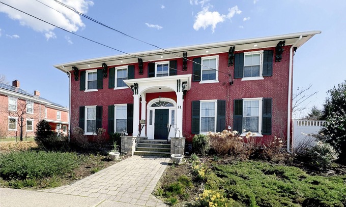 North East House | The Gibson Estate