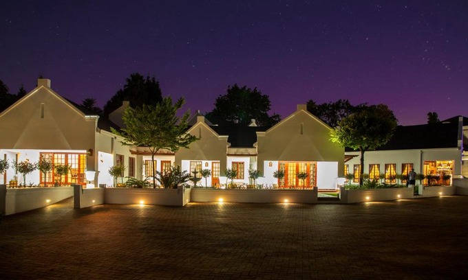 Bedfordview Hotel | The Giglio Boutique Hotel at Zevenster