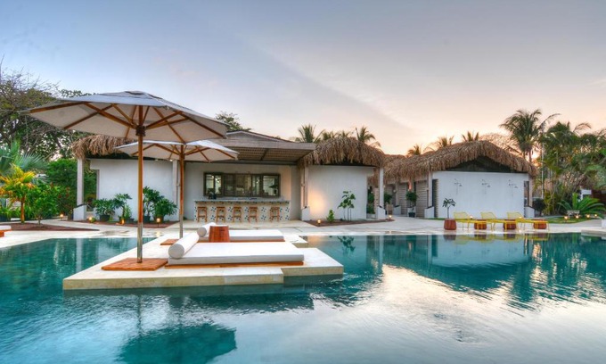 Nosara Hotel | The Gilded Iguana