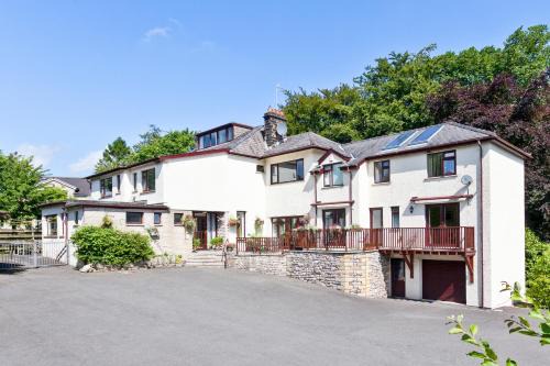 Oxenholme House | The Glen Guest House