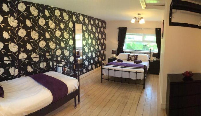 Middlewich Hotel | The Golden Lion Hotel