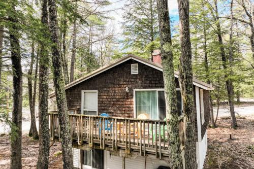 Bridgton House | The Good Knight