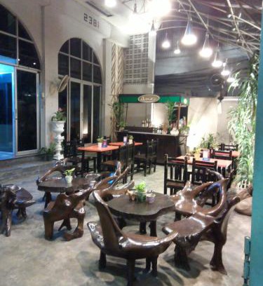 Wang Burapha Phirom House | The Grand Palace Hotel