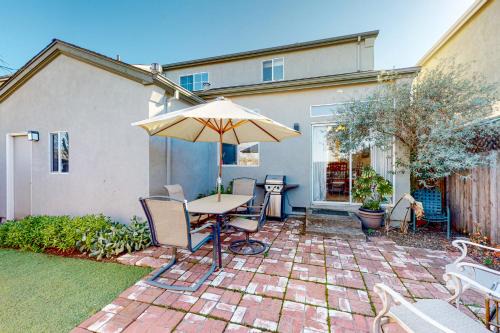 Santa Rosa House | The Grape Escape