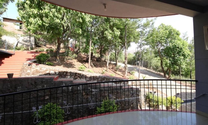 Chikkamagaluru Hotel | The Greenwood Resort Chikmagalur - Escape to Tranquil Mountain Views