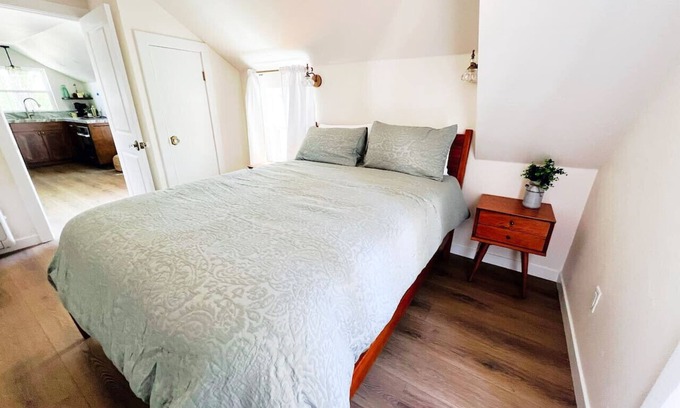 Reno Other | The Guesthouse - Pool, Hot Tub & Near Casinos