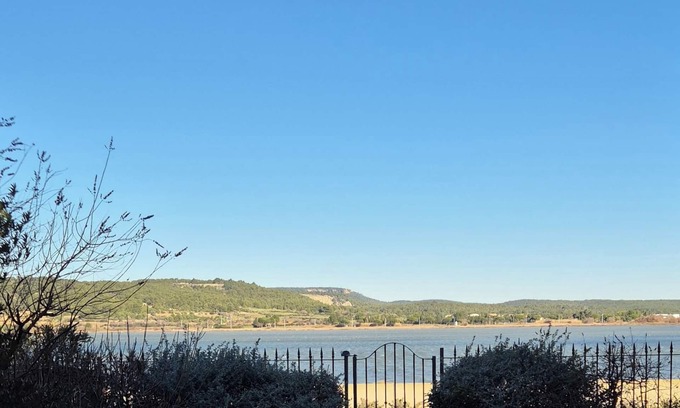 Gruissan House | The gull villa facing the pond