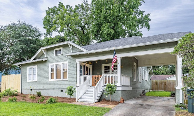Thomasville House | The Hansell House, your Downtown Thomasville Destination! Family + Pet Friendly!