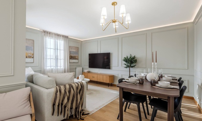 Serris Apartment | The Haussmannian Lodge Disneyland Paris - 10 pers - 4 Ch