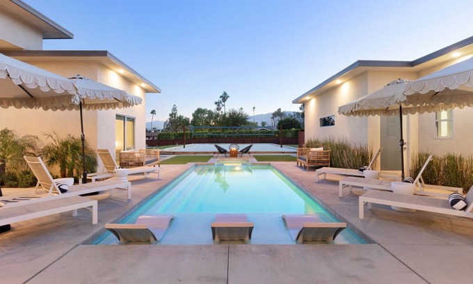 Racquet Club West House | The Hendrix - Chic Palm Springs Estate with 1-Acre of Resort Amenities #4093 4br