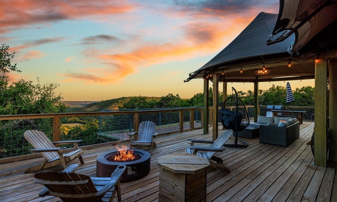 Canyon Lake House | The Hillside Retreat at Mystic Hills Ranch