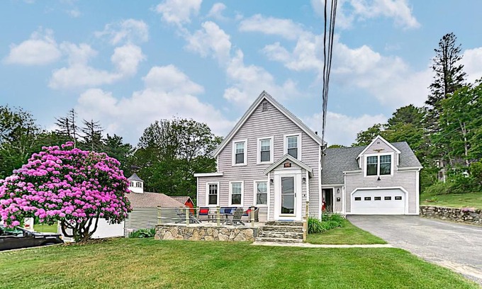 Boothbay Harbor House | The Historic Harrington House and Apartment