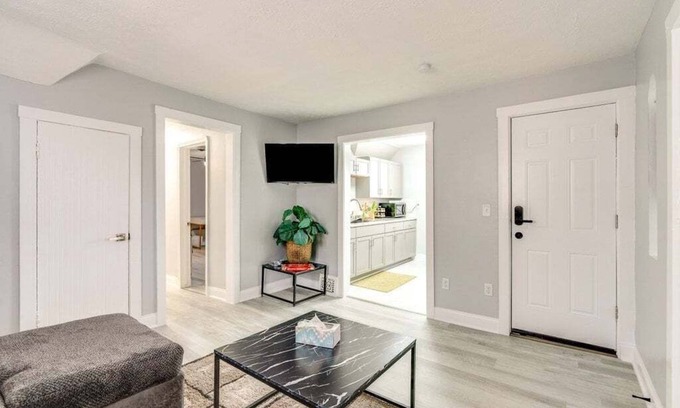 Old Brooklyn House | The House Hotels - Henninger Upper