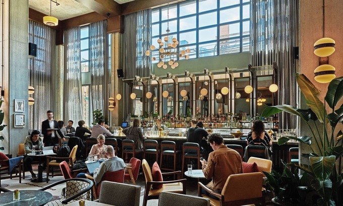 West Loop Hotel | The Hoxton Chicago