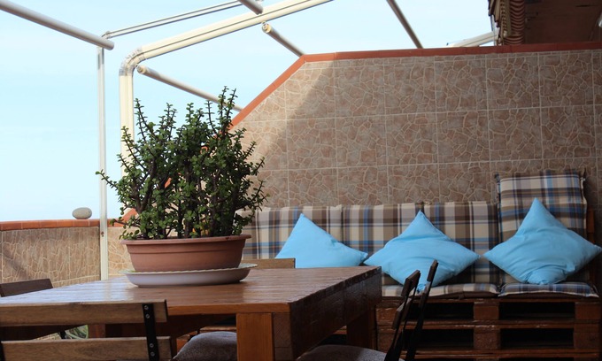 Costa Saracena-Castelluccio House | The terrace of the Saracen coast