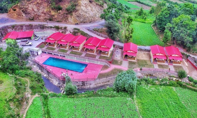 Naina Range Hotel | The Jungle Pool By Beyond Stay