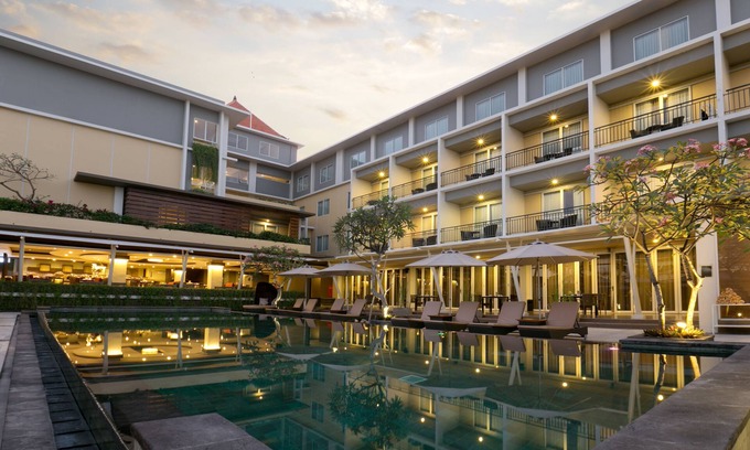 Raya Kuta Hotel | The Kana, Kuta