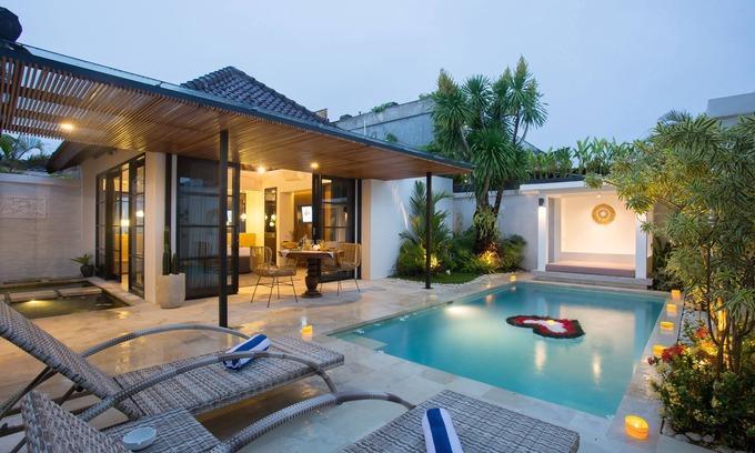 Seminyak Villa | The Kons Villa Bali Seminyak