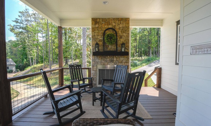 Tallassee House | The Kowaliga Lookout
