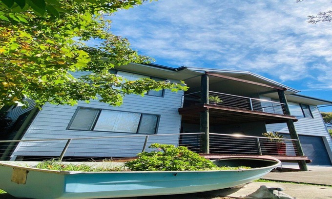 Camden South House | The Lake House South Durras
