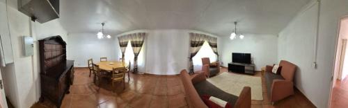 Benoni Bed & Breakfast | The Lake Villa 2