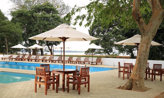 New Town Hotel | The Lakeside at Nuwarawewa