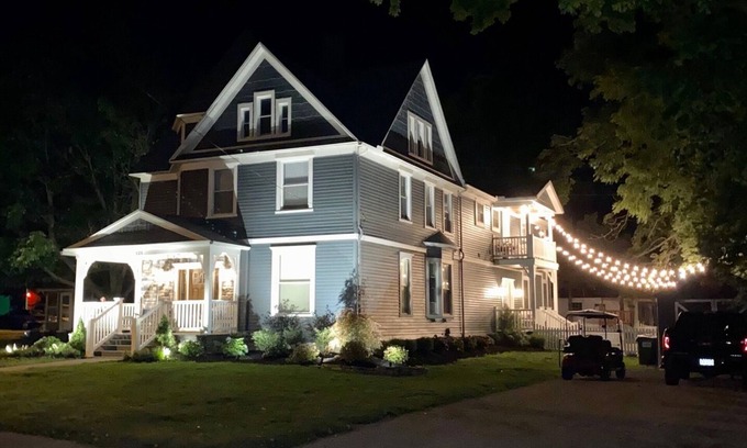 Put-in-Bay House | The LARGEST, NICEST, & BEST located Put-In-Bay House!