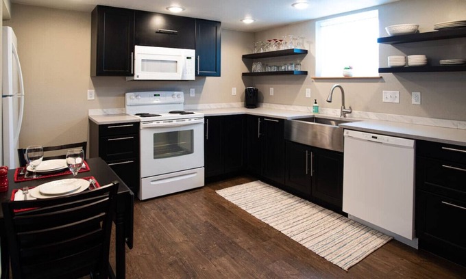 Laramie Apartment | The Lewis House-Garden Level Getaway Spot!