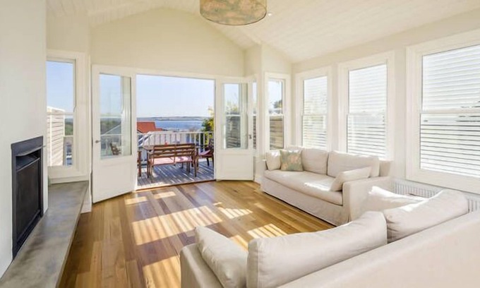 Queenscliff House | The Light Keeper's Cottage