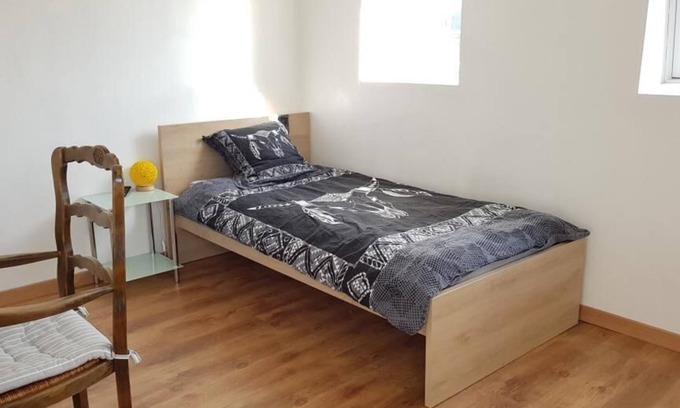 Avesnes-sur-Helpe Apartment | The little Avesnois castle - Semi Studio facing south