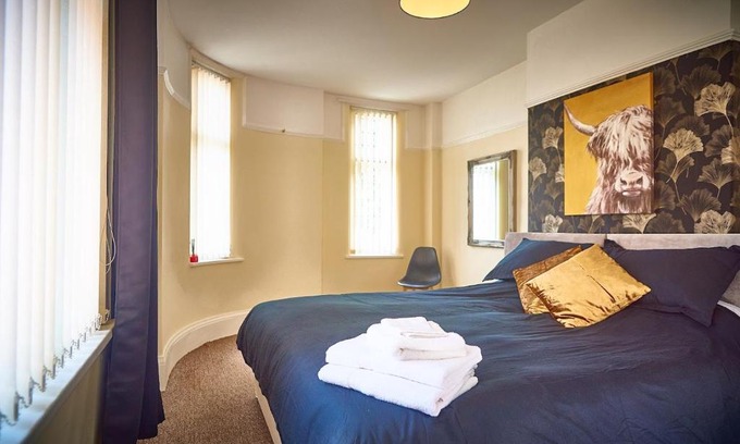 Birkdale Apartment | The Little Bear Apartment Birkdale Village