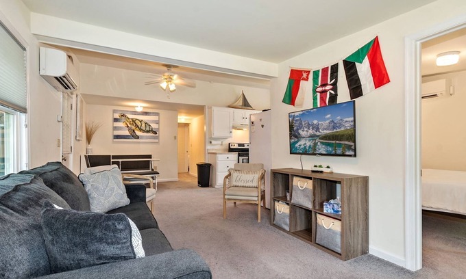Rock Hall Cottage | The Little Blue Cottage by the Bay